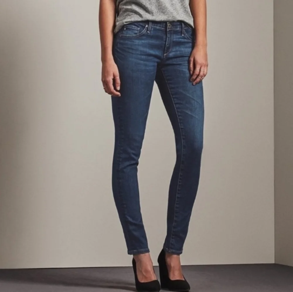 AG Adriano Goldschmied The Stilt Cigarette Leg‎ Jeans Dark Wash 24